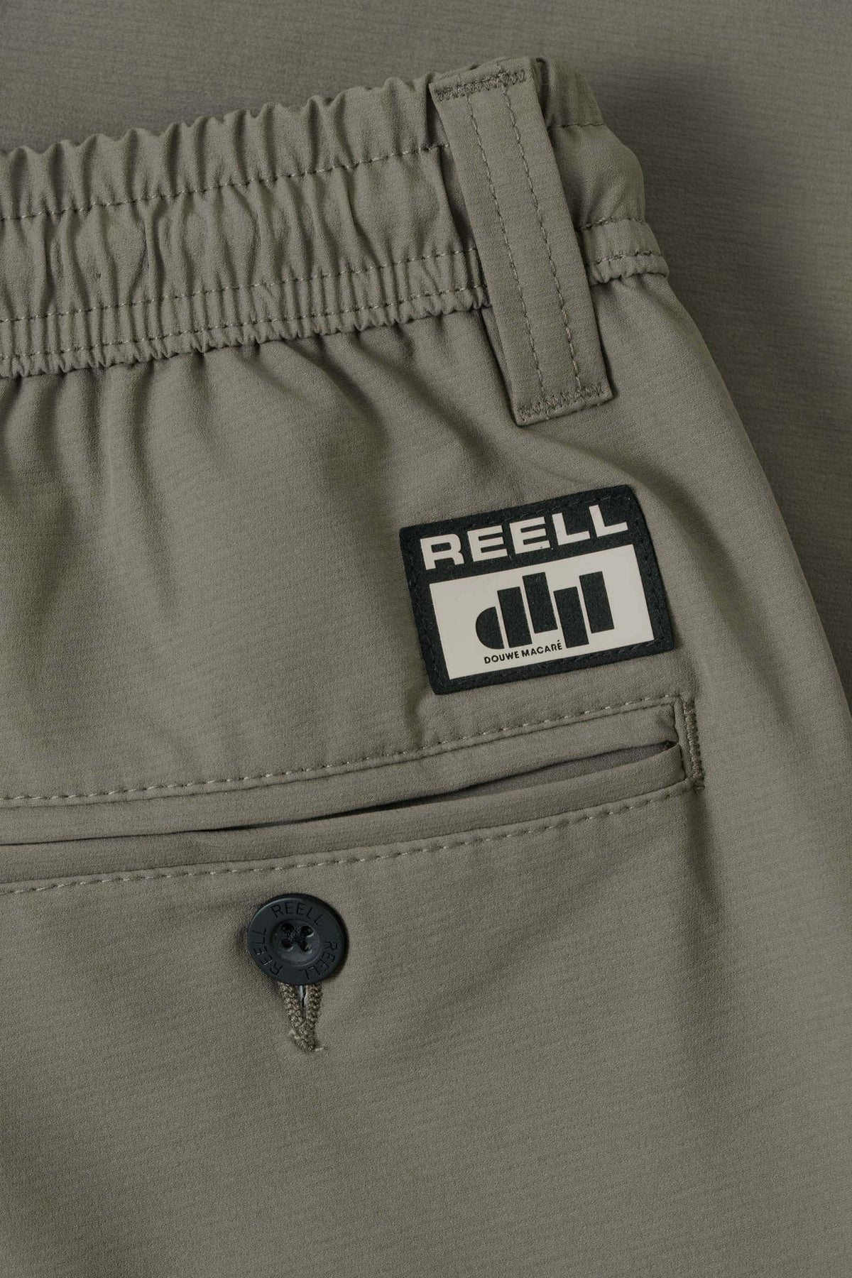 DOUWE MACARÉ X REELL CHINO GREY GREEN